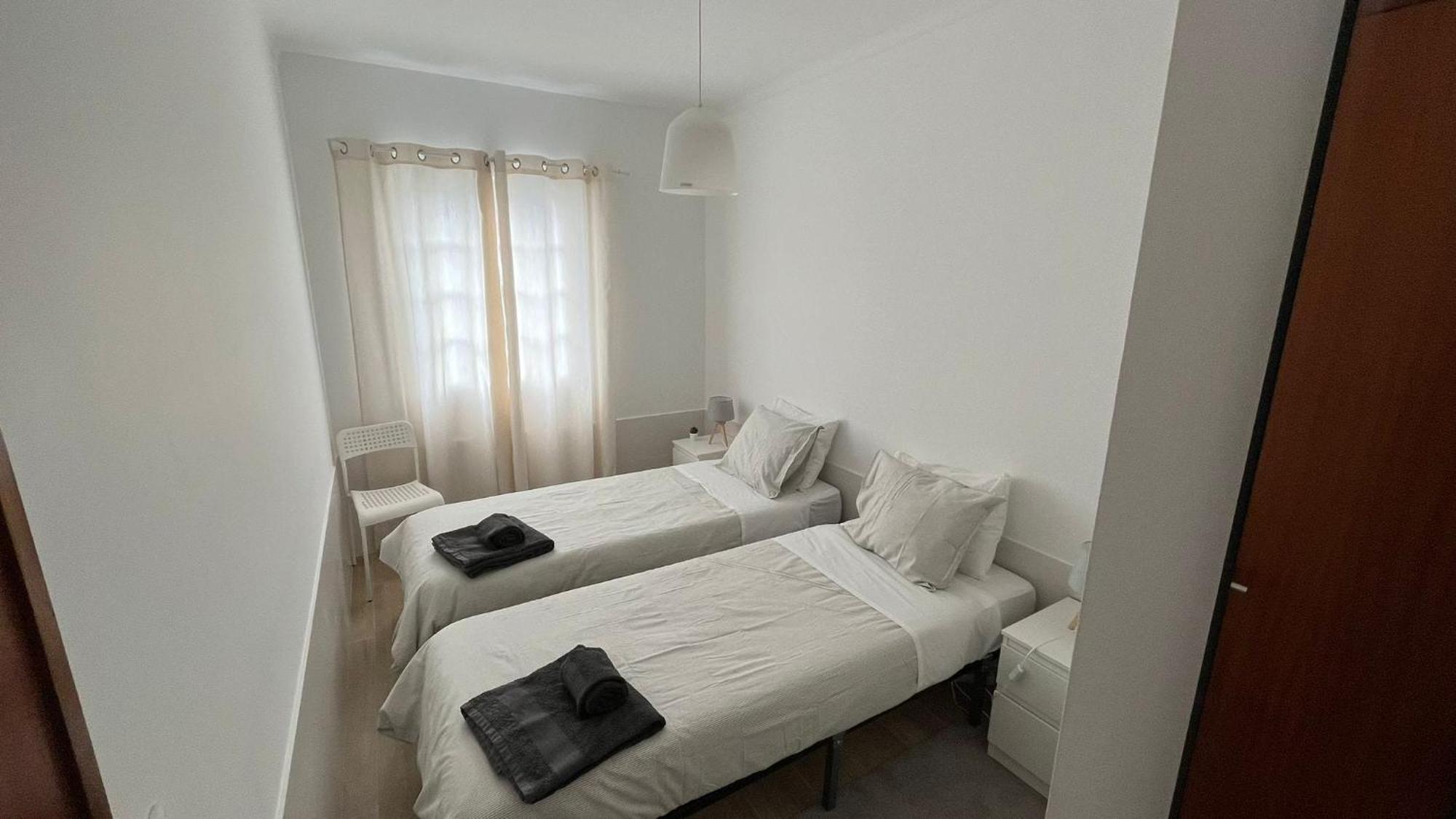 Espirito Azul Guest House - Rooms To Rent, 2 Minutes Walking From The Beach, Marina And Our Dive Center Vila Franca do Campo Eksteriør bilde